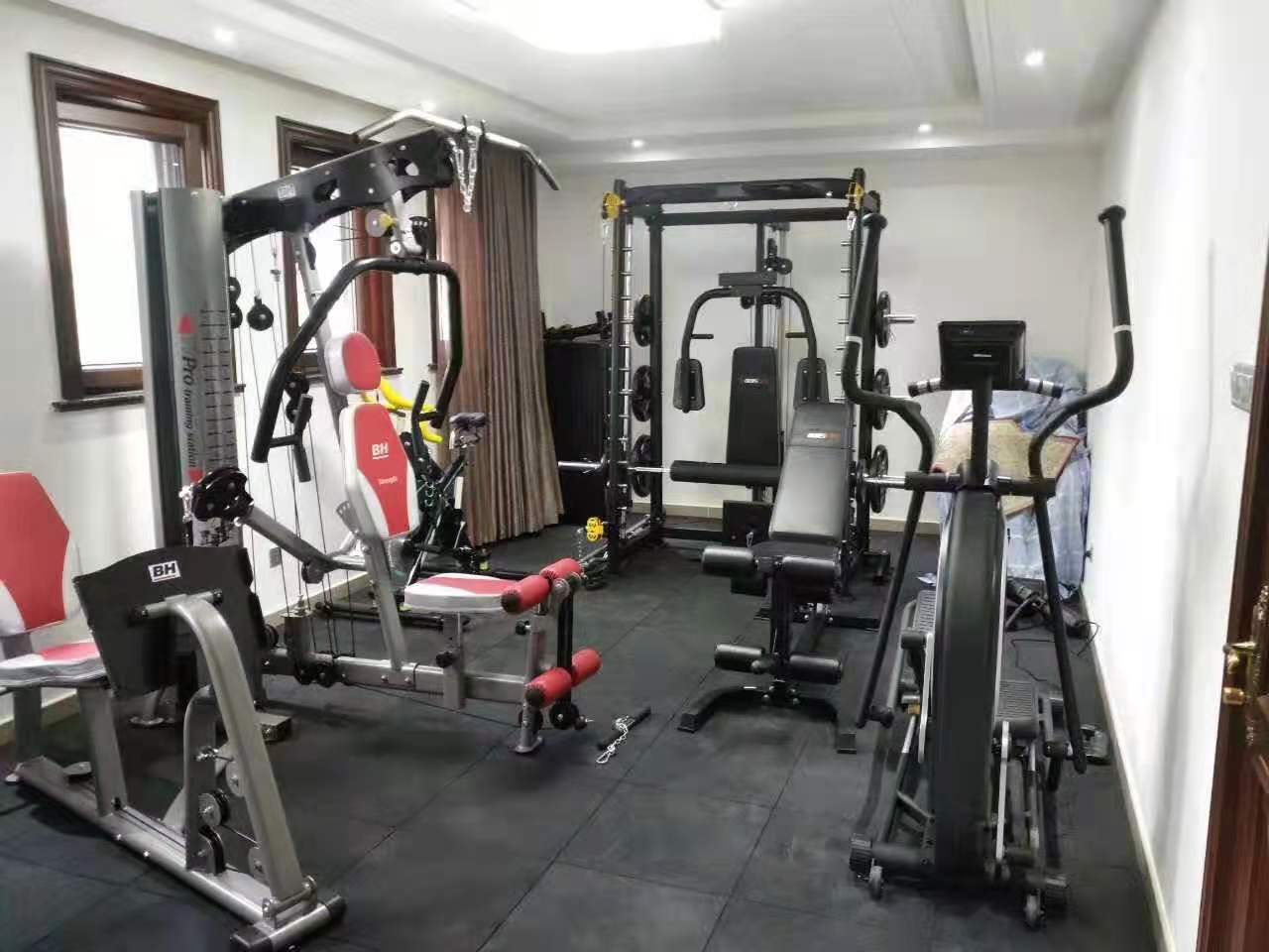 康強(qiáng)健身器材 康強(qiáng)健身器材